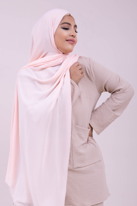 Premium Hijab Soft Puder 